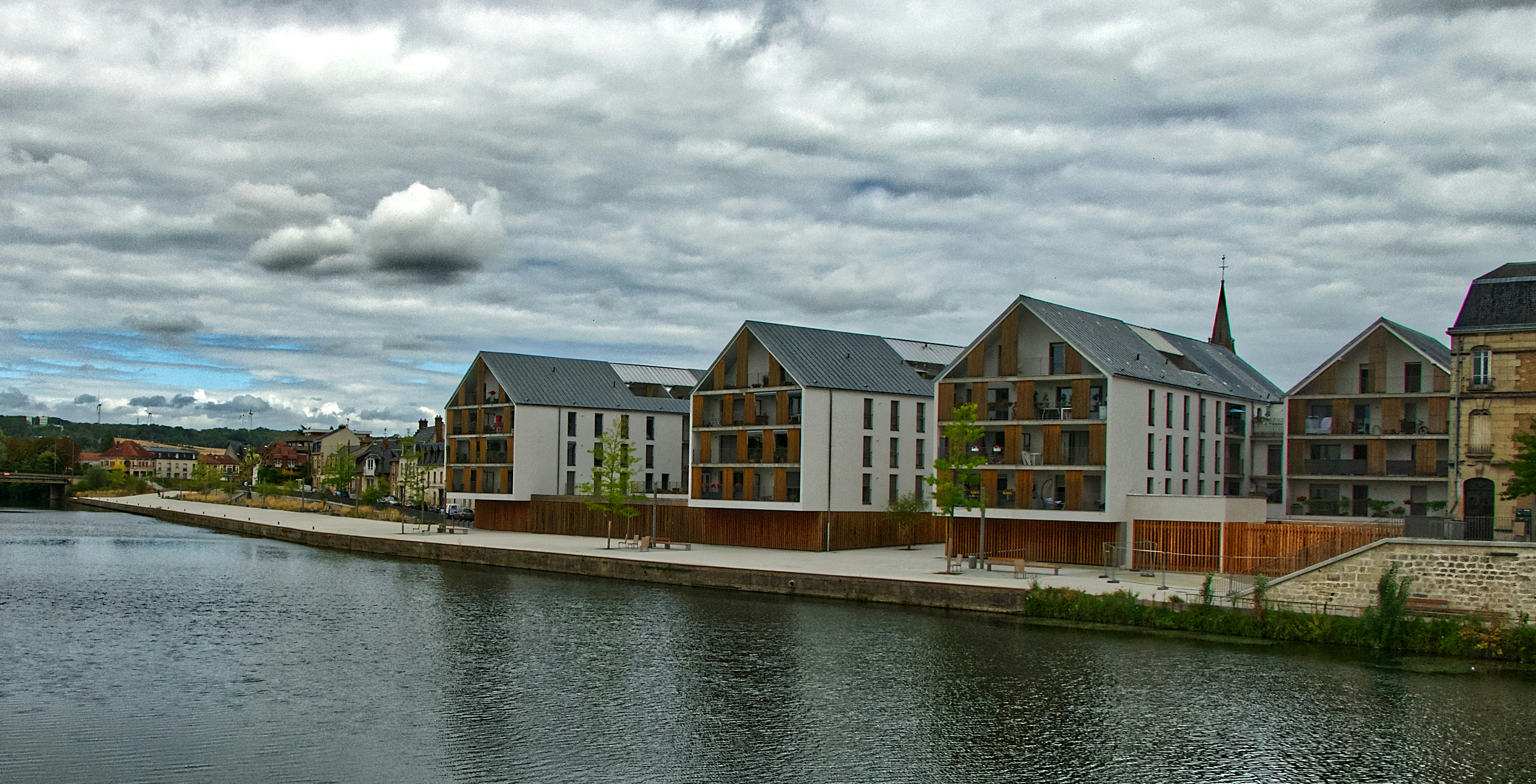 Création site internet Soissons : développeur web local disponible